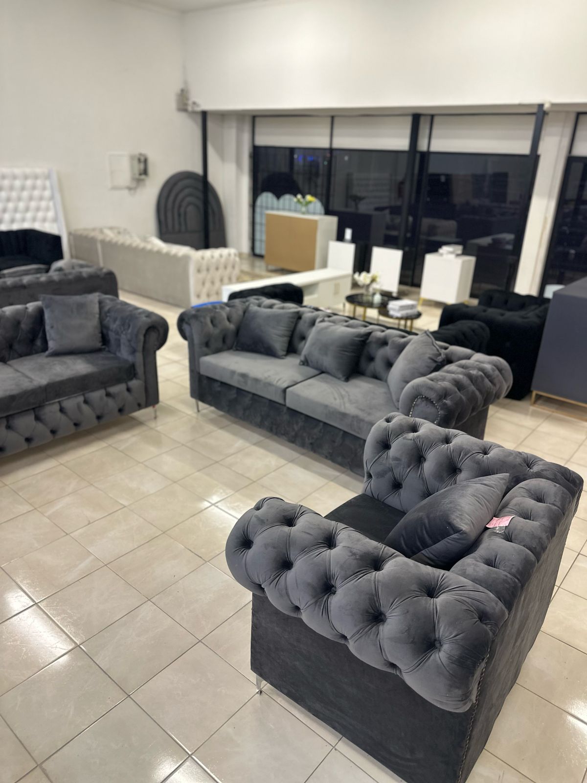 Round-Arms Chesterfield -(Set of 3)