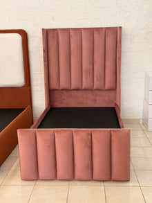 Single Luxe Panel Sleigh Bed in dusty pink velvet