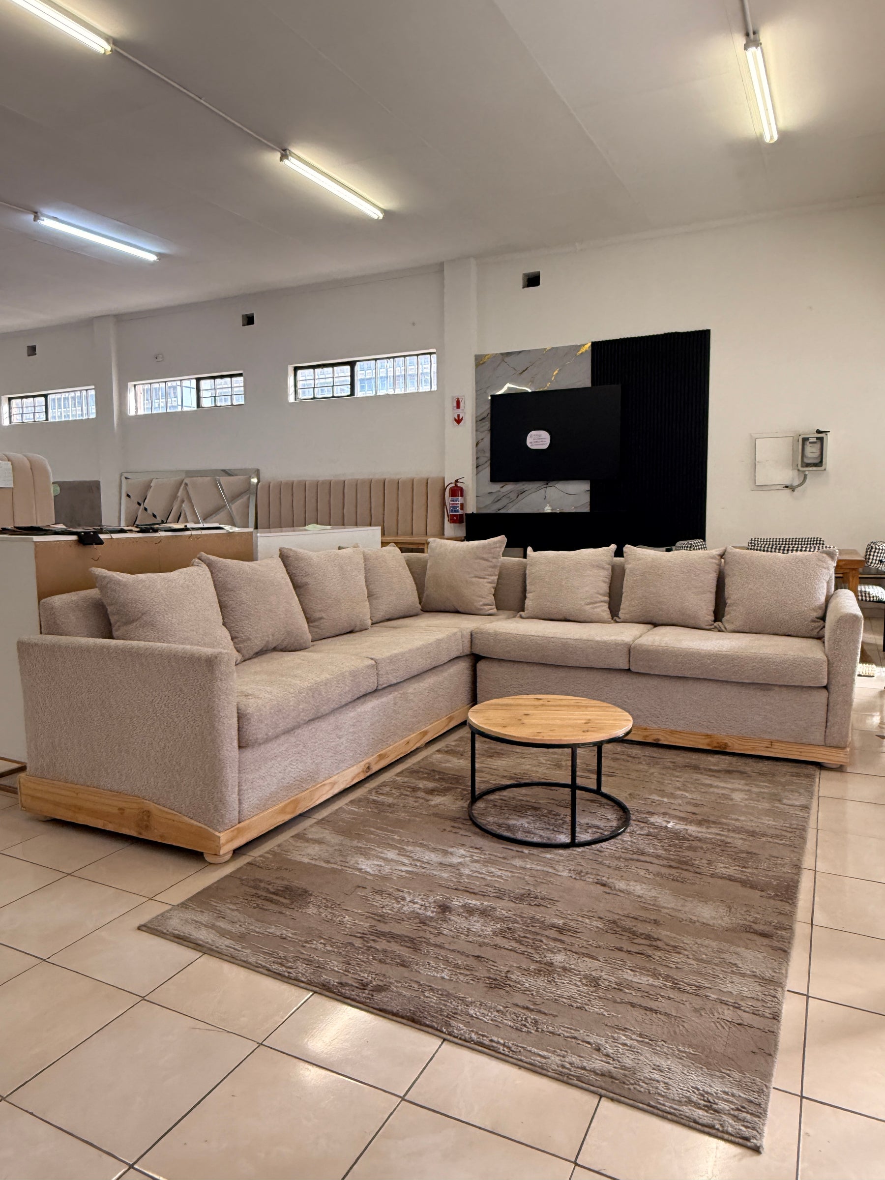 OL - The Grounded L-Shape Couch